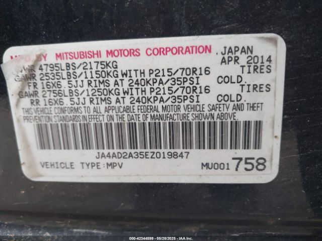 JA4AD2A35EZ019847 Mitsubishi Outlander Es
