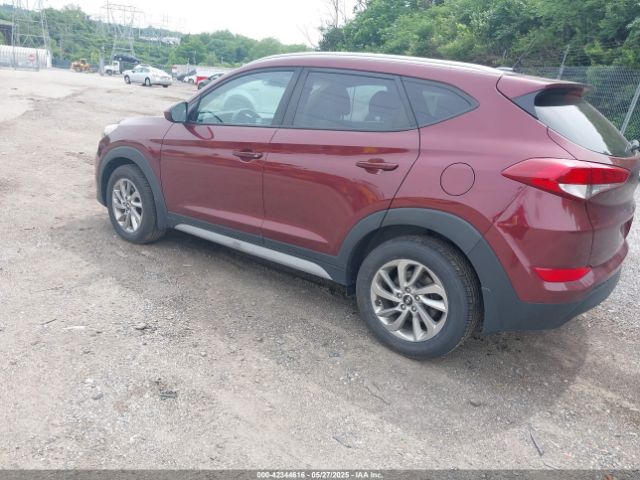 KM8J33A44HU444366 Hyundai TUCSON SE