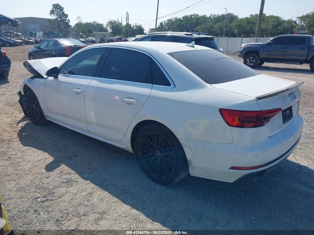 2017 AUDI A4 WAUFNAF48HN021749 Photo 2