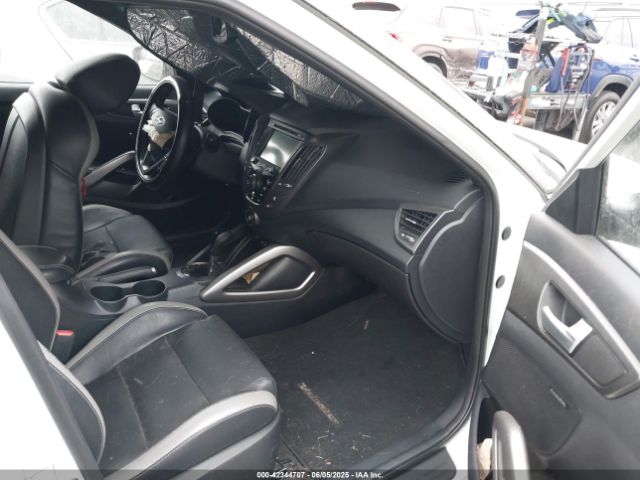 KMHTC6AE7GU292777 Hyundai Veloster Turbo