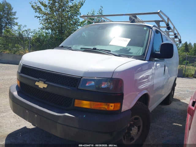 1GCZGGFPXK1175045 Chevrolet Express 3500 Work Van