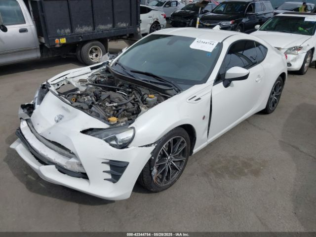 JF1ZNAA18K8700624 Toyota na
