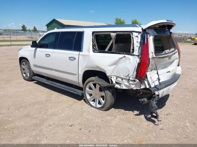 2017 CADILLAC ESCALADE ESV 1GYS4JKJXHR137702 Photo 2