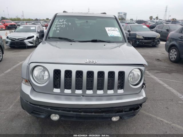 1C4NJRBBXGD691935 Jeep 2016