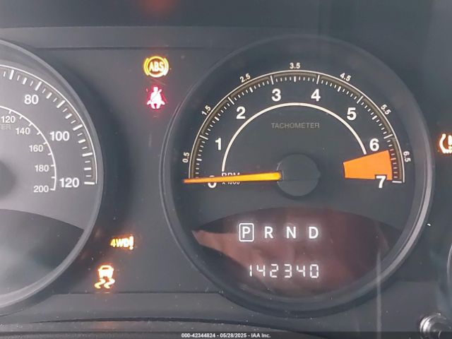 1C4NJRBBXGD691935 Jeep 2016