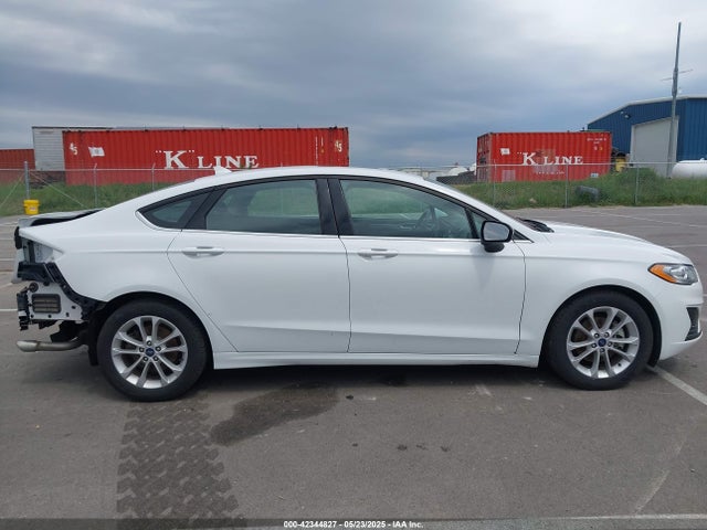 42344827 :رقم المزاد ، 3FA6P0HD2LR136072 vin ، 2020 Ford Fusion Se مزاد بيع