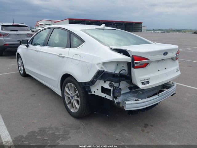 42344827 :رقم المزاد ، 3FA6P0HD2LR136072 vin ، 2020 Ford Fusion Se مزاد بيع
