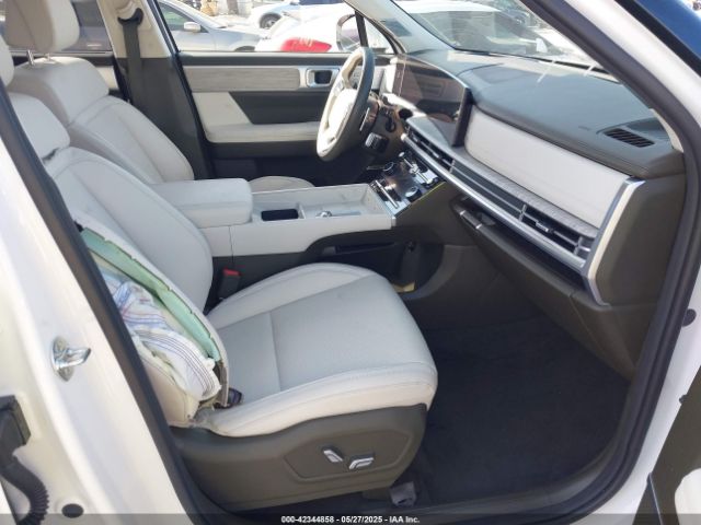 5NMP5DGL2SH075051 Hyundai Santa Fe Calligraphy