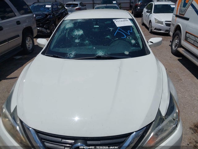 1N4AL3AP5GC244671 Nissan 2016