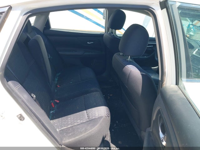 1N4AL3AP5GC244671 Nissan 2016