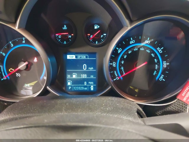1G1PC5SB8F7129887 Chevrolet Cruze 1lt Auto