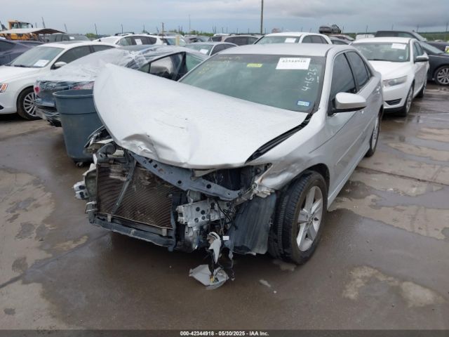 4T1BF1FK4EU735811 Toyota Camry
