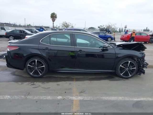 4T1B61HK0JU514505 Toyota CAMRY XSE