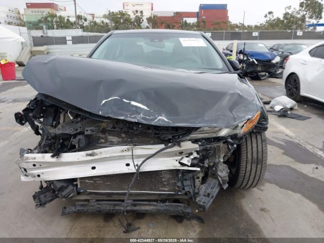 4T1B61HK0JU514505 Toyota CAMRY XSE