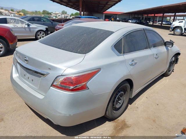 Nissan 2015 2015 1N4AL3AP5FC241090 Image 4