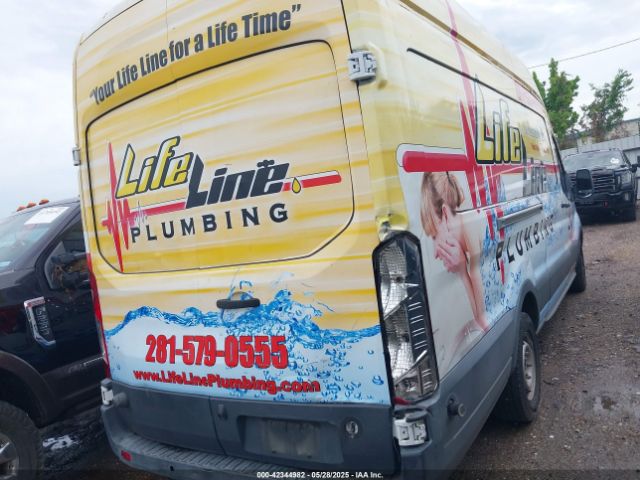 1FTNR3XV6FKA15601 Ford Transit-250