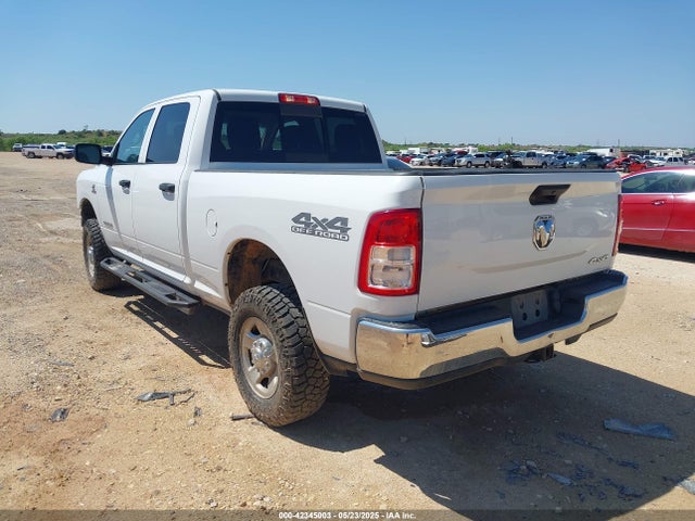 3C6UR5CL6KG621369 RAM 2500 Tradesman  4x4 6'4 Box