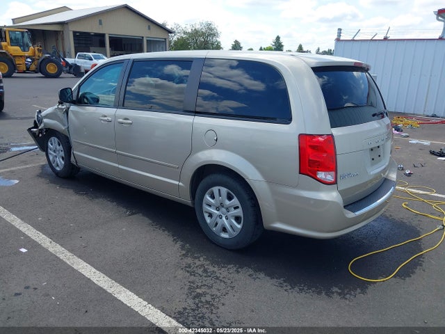 2C4RDGBGXFR599227 Dodge Grand Caravan