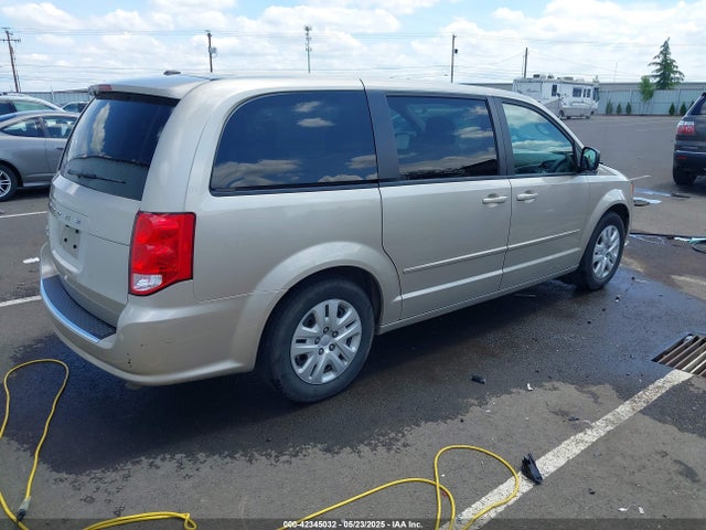 2C4RDGBGXFR599227 Dodge Grand Caravan