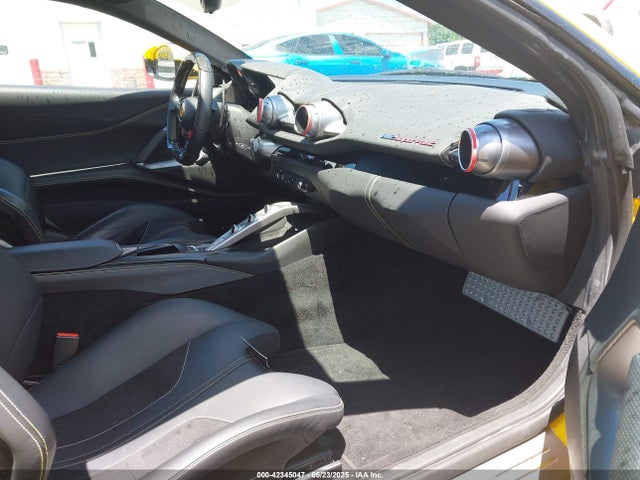 Aukcja sprzedaży 2018 Ferrari 812 Superfast, vin: ZFF83CLA6J0233240, numer aukcji: 42345047