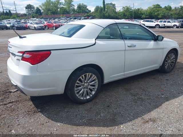 Chrysler 2014 2014 1C3BCBFGXEN135131 Image 4