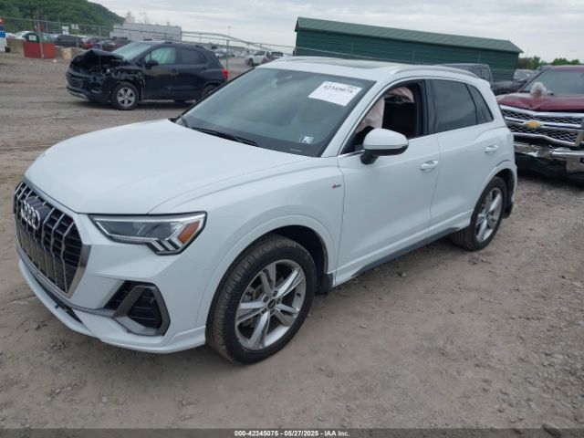 2022 AUDI Q3 WA1EECF38N1031860 Photo 1