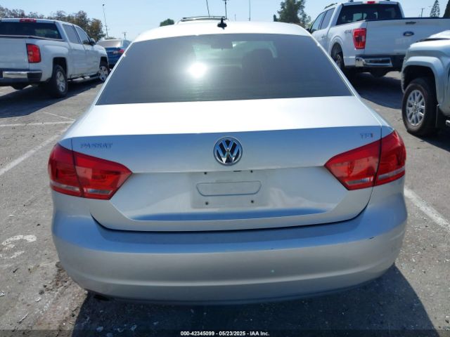 1VWAT7A32FC121503 Volkswagen Passat 1.8t Limited Edition
