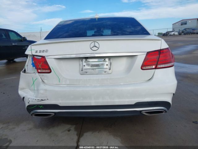 WDDHF5KB5FB109831 Mercedes-Benz 2015