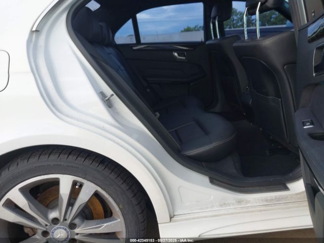 WDDHF5KB5FB109831 Mercedes-Benz 2015