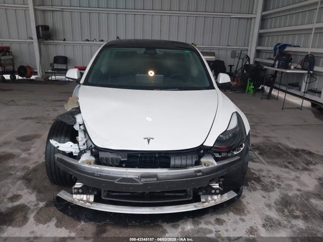 5YJ3E1EA9PF548726 Tesla MODEL 3