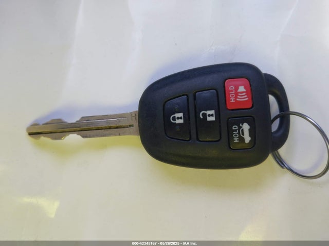 4T1BF1FK9HU812323 Toyota 2ar-fe