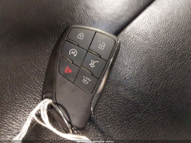 2021 CHEVROLET SUBURBAN 1GNSKDKD3MR140935 Photo 10