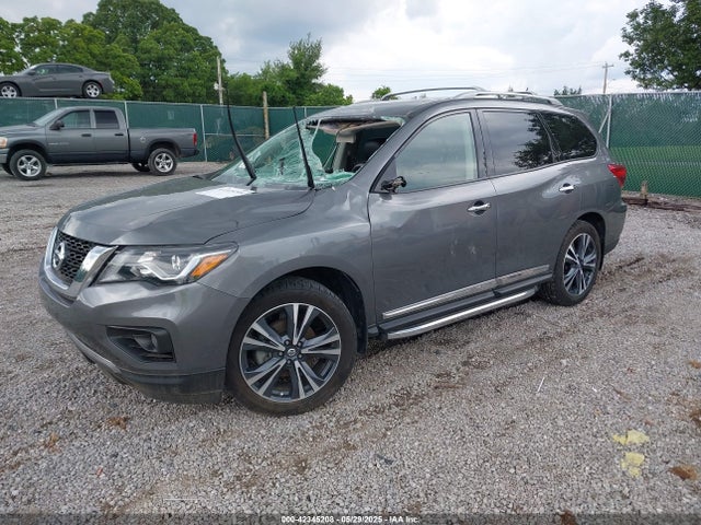 Nissan Pathfinder Platinum 2018 5N1DR2MM5JC649353 Image 2