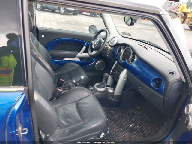 2005 MINI COOPER S WMWRE33465TG95230 Photo 4