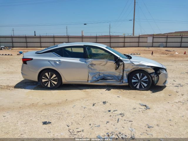 1N4BL4DV7MN335798 Nissan Altima Sv Fwd
