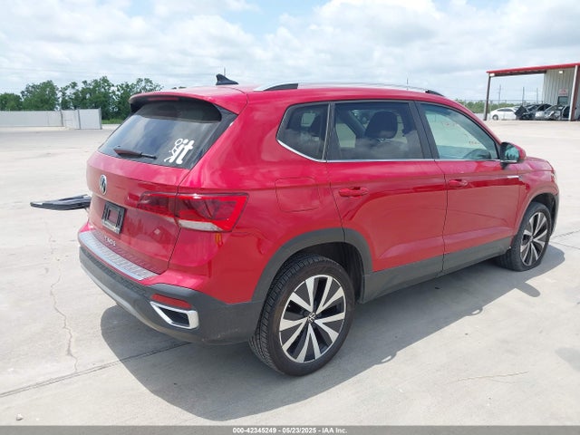 3VVLX7B29NM038915 Volkswagen tsi