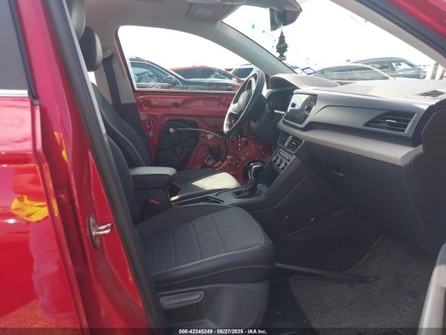3VVLX7B29NM038915 Volkswagen tsi