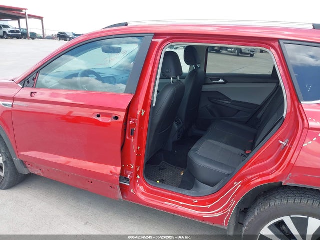3VVLX7B29NM038915 Volkswagen tsi