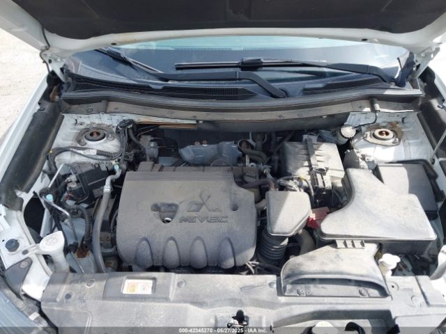 2016 MITSUBISHI OUTLANDER JA4AZ3A34GZ018327 Photo 9