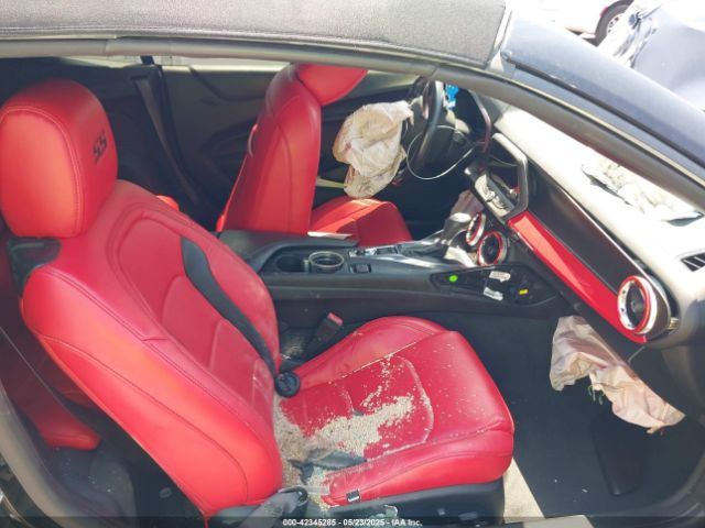2017 CHEVROLET CAMARO 1G1FF3D72H0202585 Photo 4