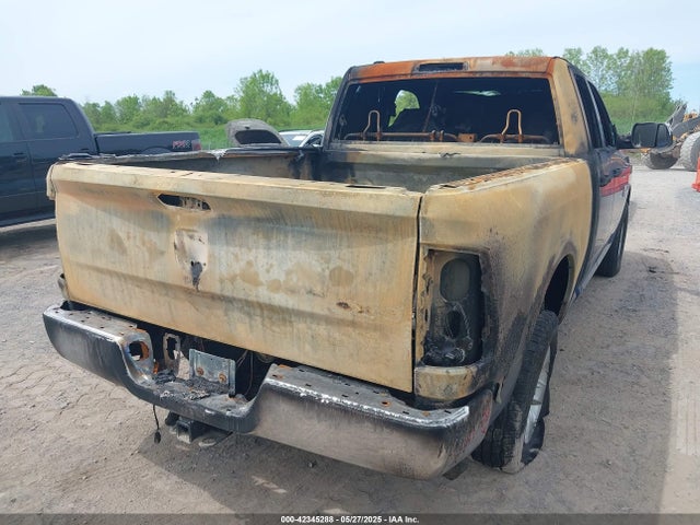 1C6RR7FT5JS203633 RAM 1500 Tradesman  4x4 6'4 Box