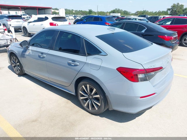 Honda l15b7 2024 2HGFE1F73RH316623 Image 3