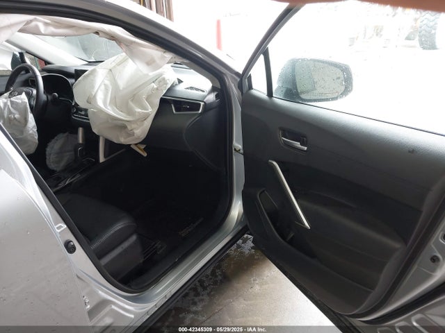 7MUDAABG4RV101637 Toyota Corolla Cross Xle