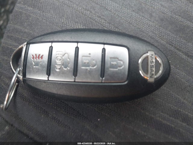 3N1AB7AP7HY327857 Nissan SENTRA SV