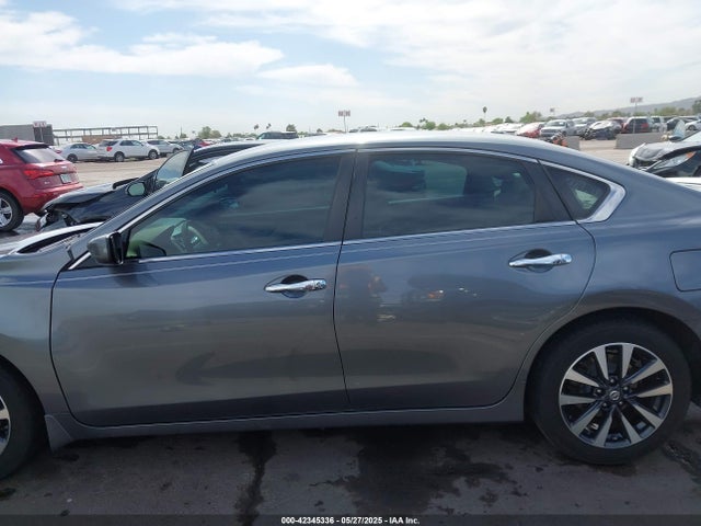 1N4AL3AP9GC125635 Nissan 2016