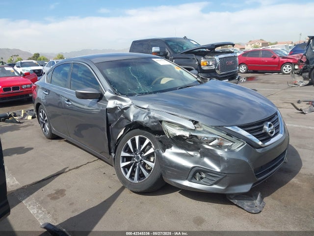 1N4AL3AP9GC125635 Nissan 2016