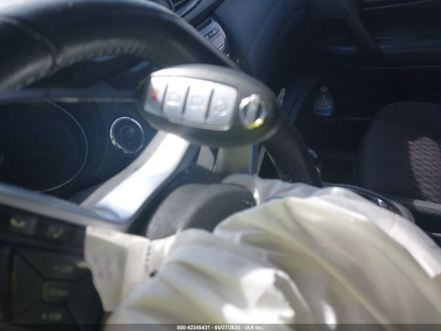 KNMAT2MV3HP572874 Nissan ROGUE SV