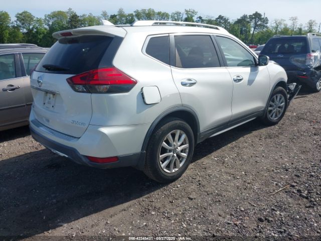 KNMAT2MV3HP572874 Nissan ROGUE SV