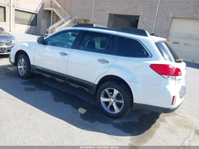 Subaru 2.5na u5 2014 4S4BRBPC3E3303219 Image 3
