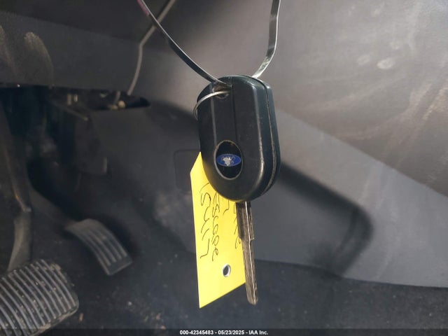 1FMCU9G92HUC22002 Ford ESCAPE SE